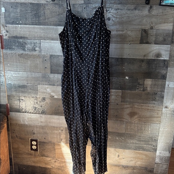 Old Navy Pants - Old Navy Polka Dot Romper